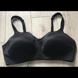 CACIQUE COMFORT SOLUTIONS SATIN NO-WIRE BRA: BLACK: NWT: SZ 42DD